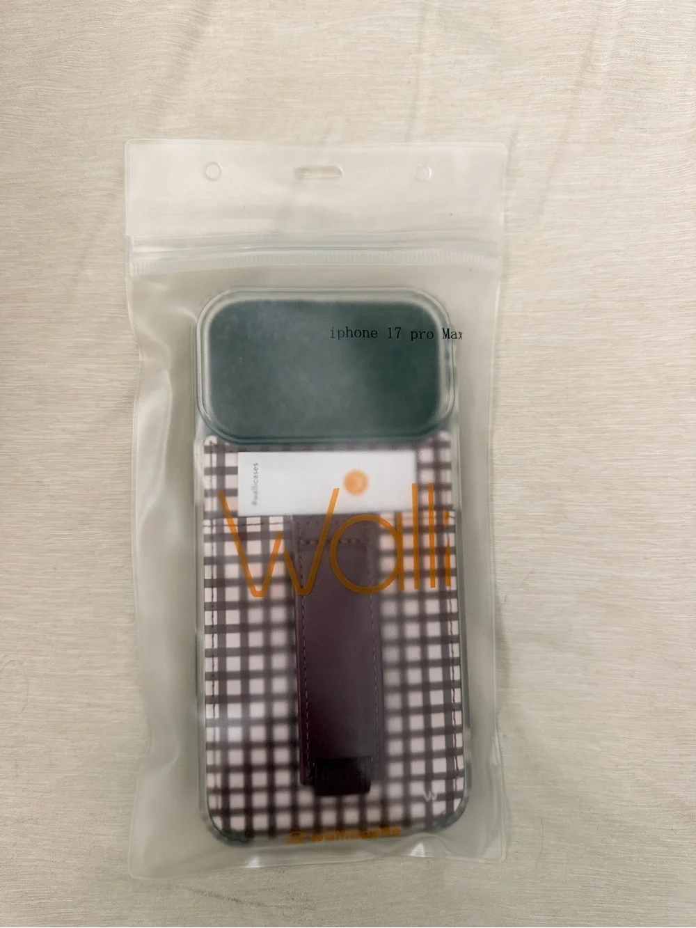 iPhone 17 Pro Max Walli Spiced Cranberry Case